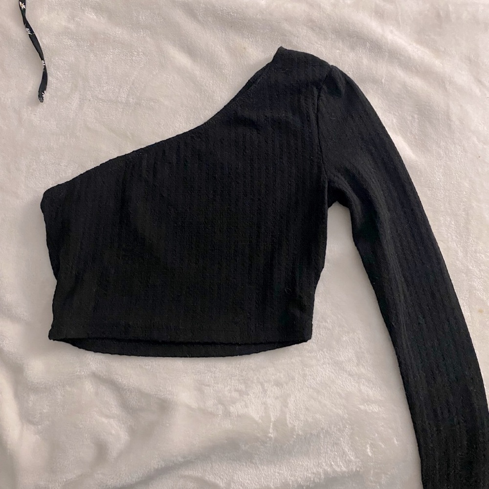 Ribbed one sleeve tube top